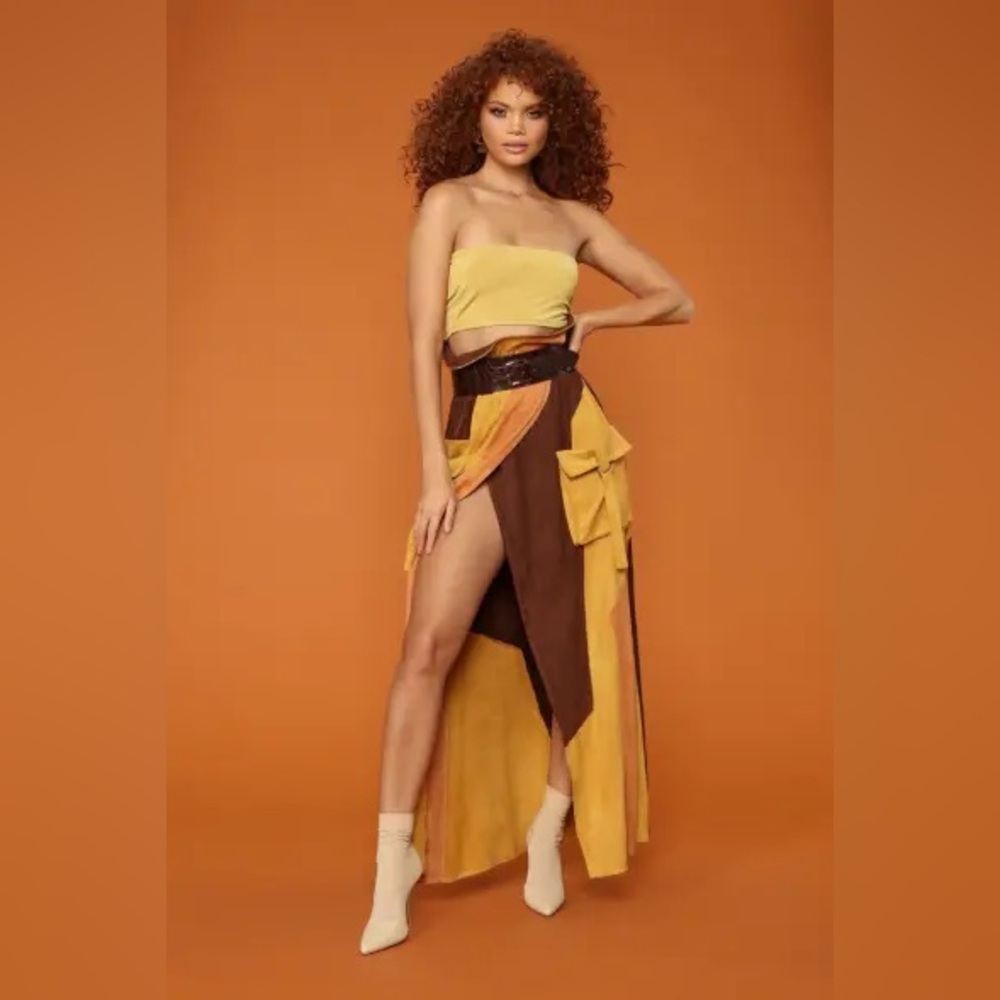 Fashion Nova - Cardi B! Asymmetrical Skirt in Brown and Yellow